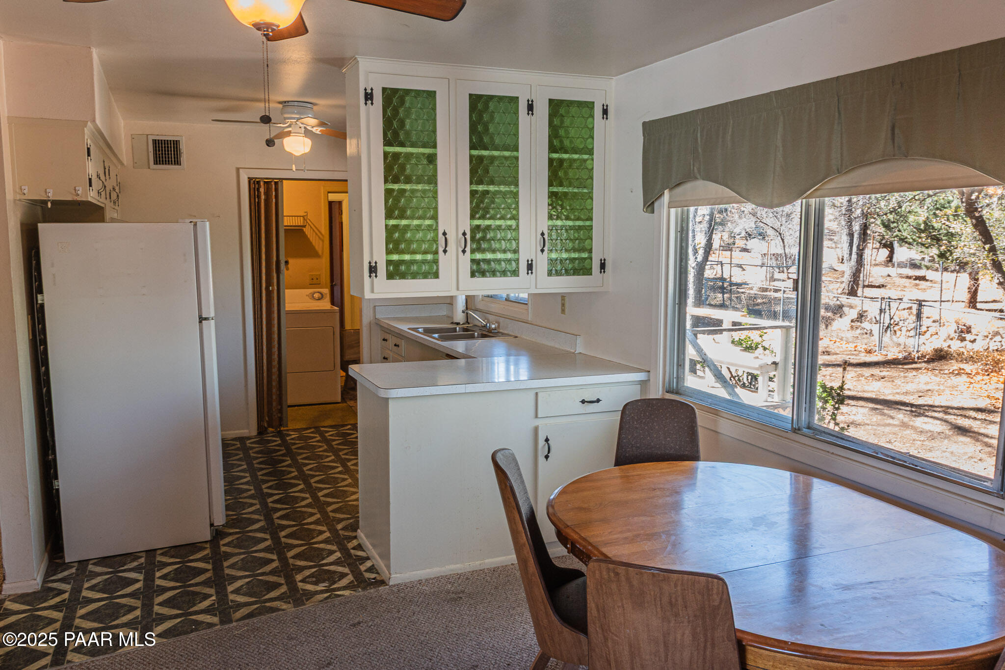 1810 Meadowbrook Road