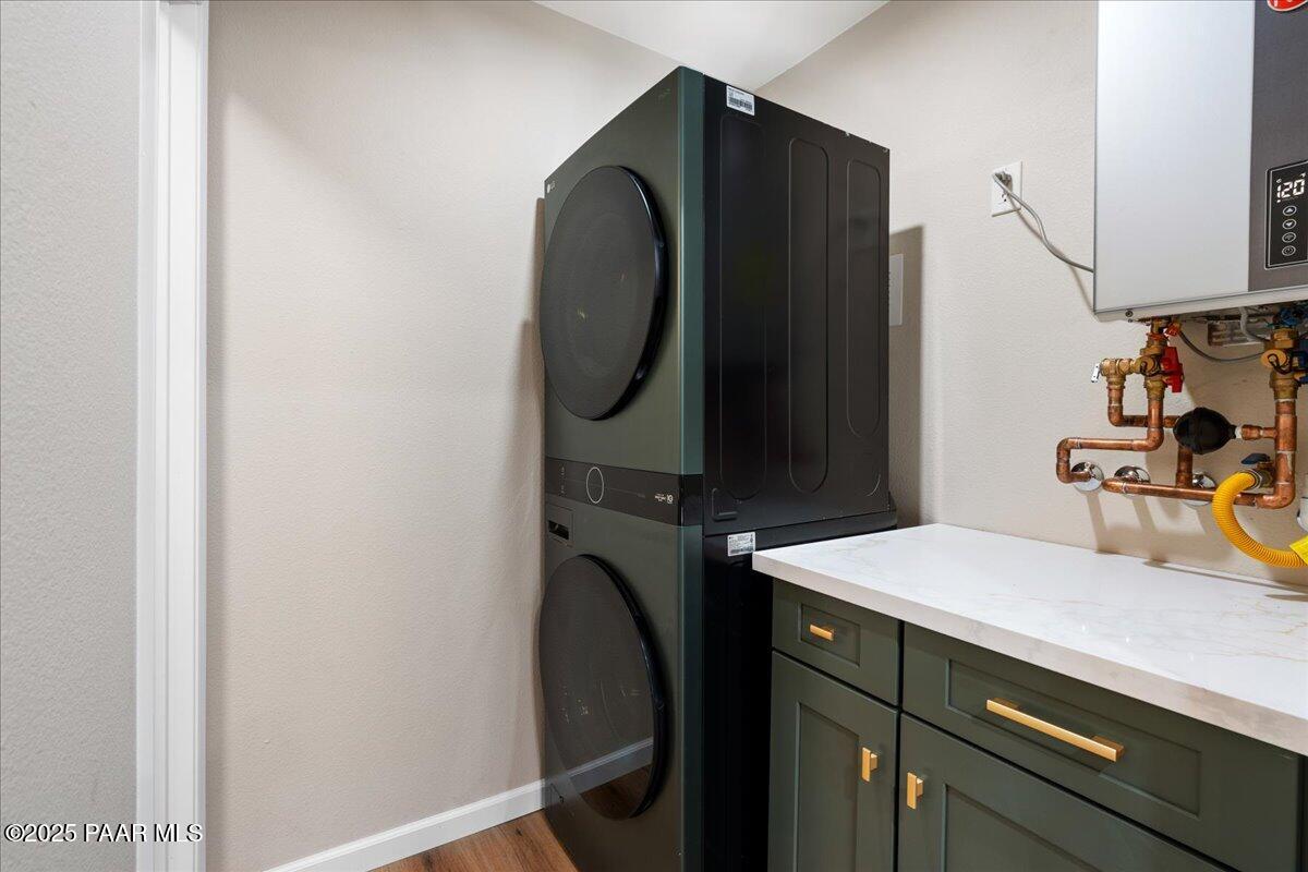 1810 Meadowbrook Road