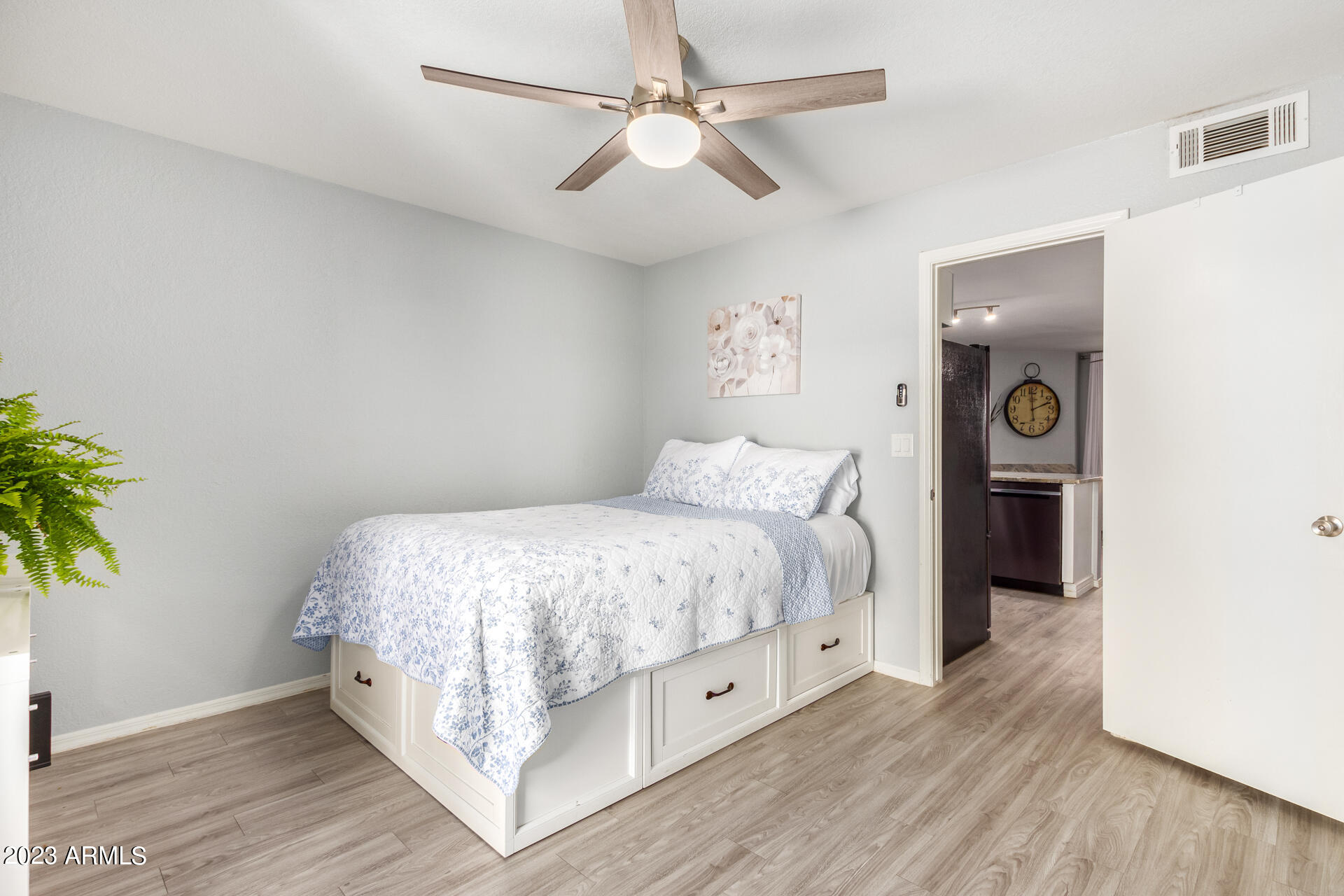 7977 W WACKER Road Unit: 237