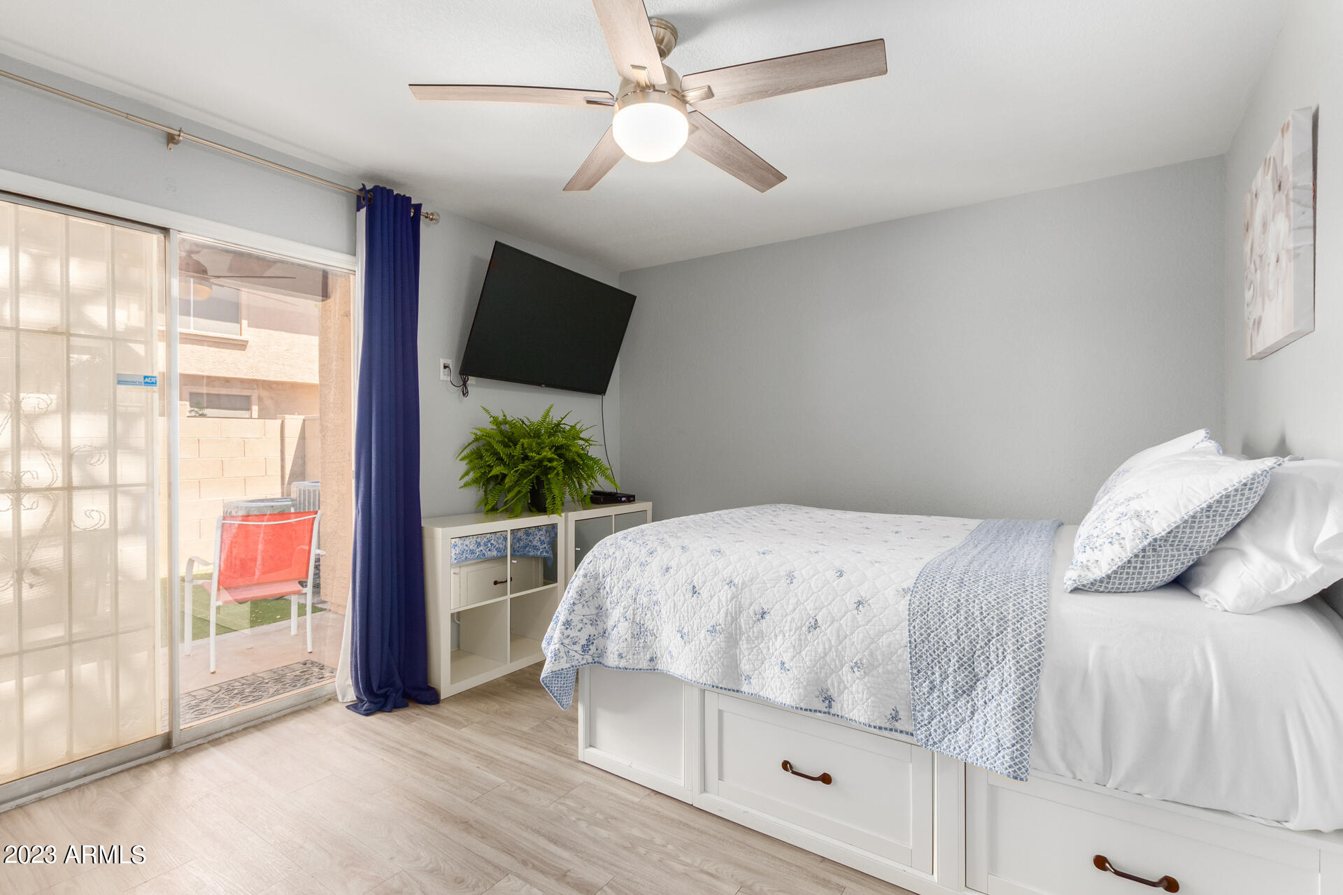 7977 W WACKER Road Unit: 237