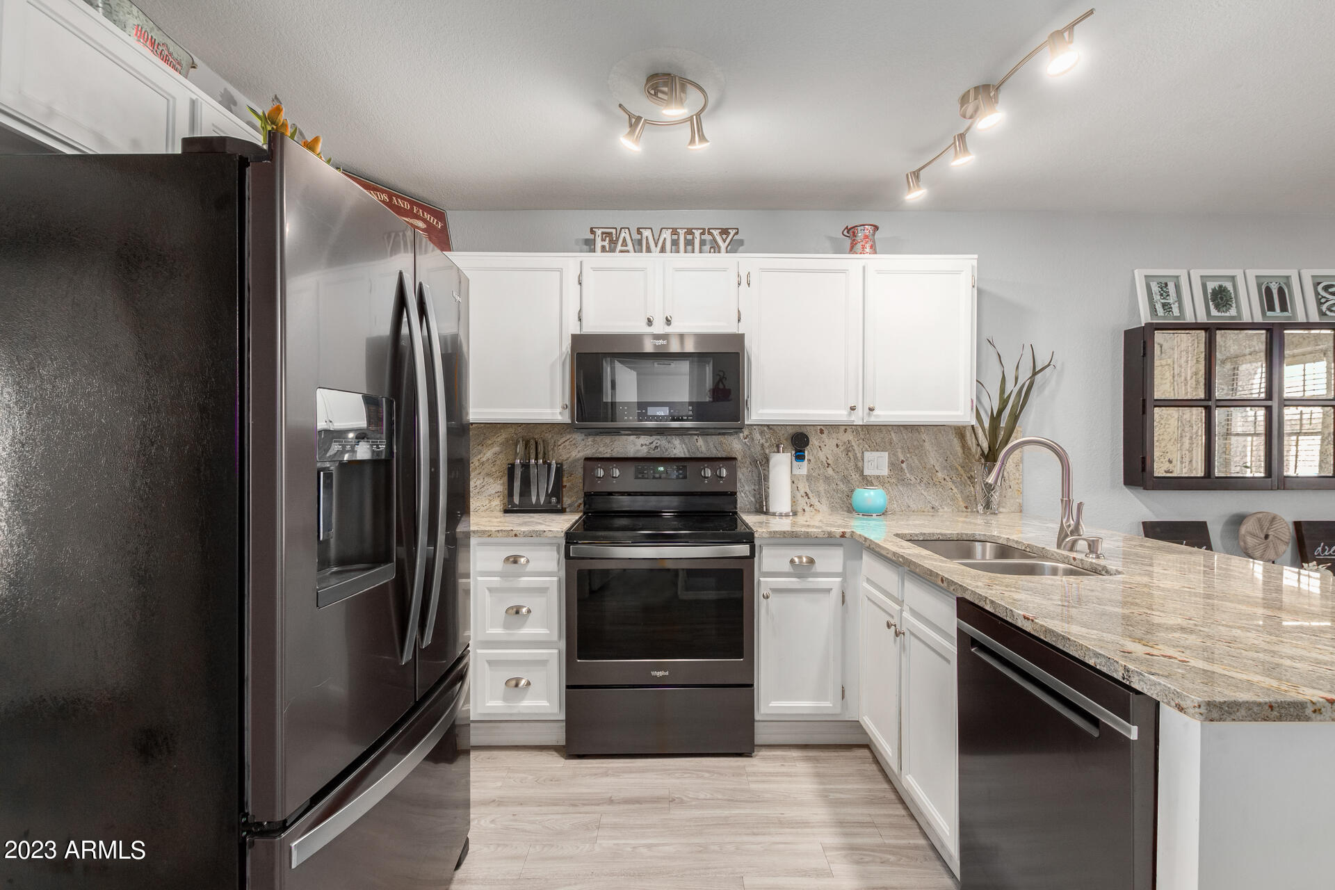 7977 W WACKER Road Unit: 237