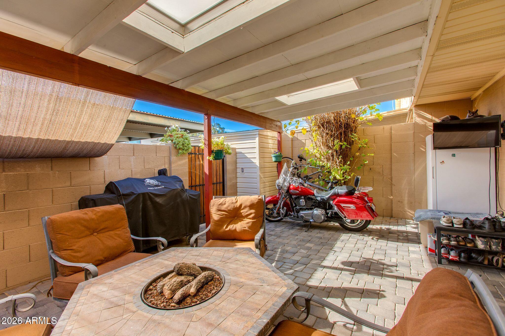 5075 N GRANITE REEF Road