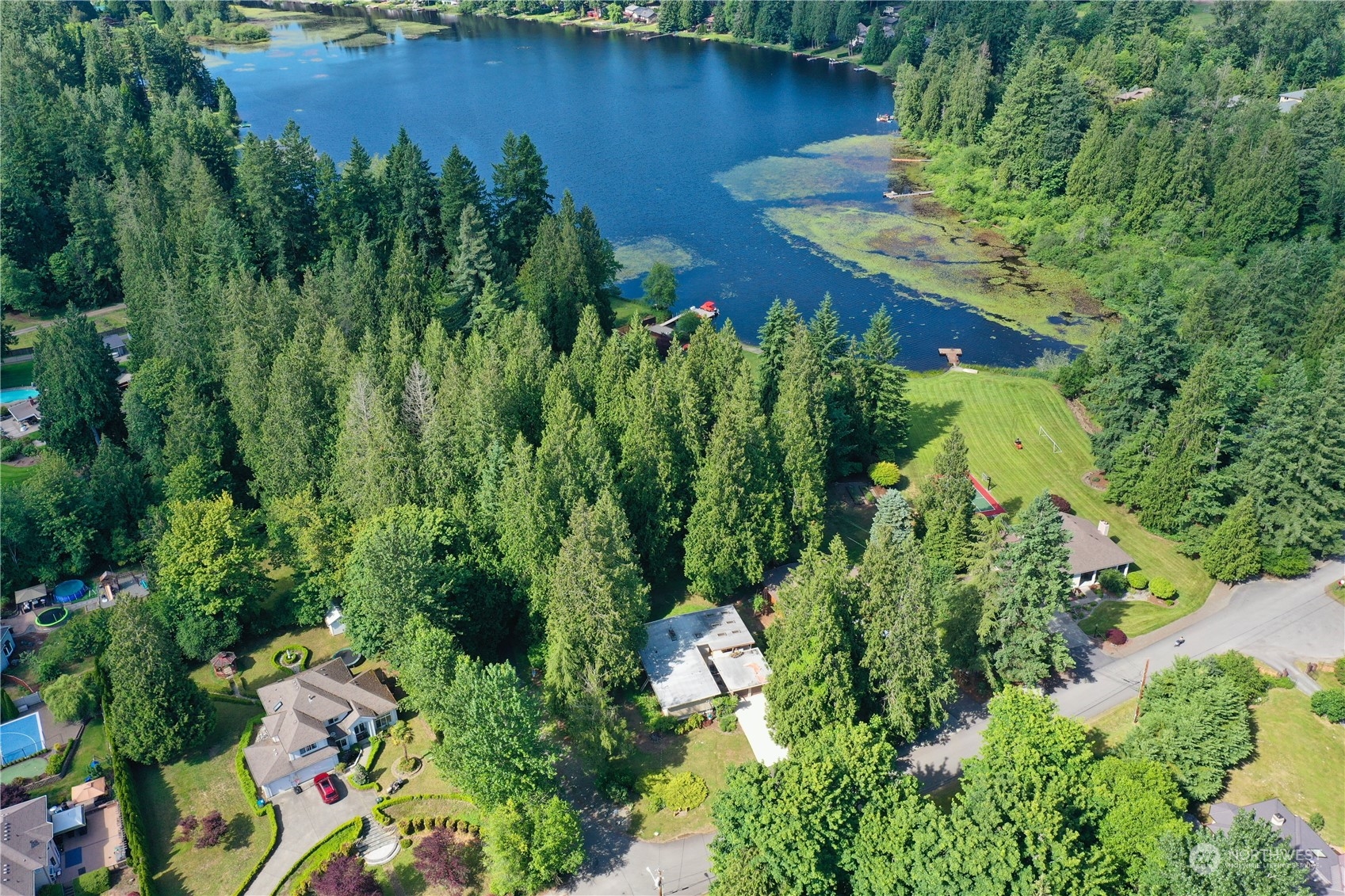 144 XX W Lake Kathleen Drive SE