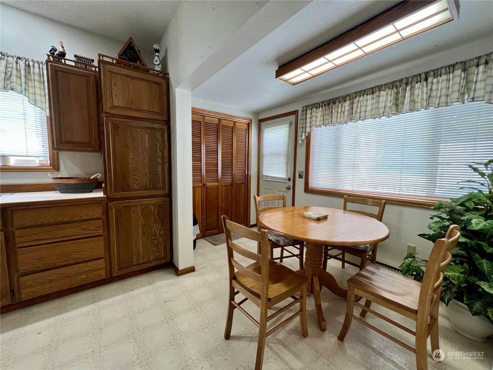 403 S 7th Street