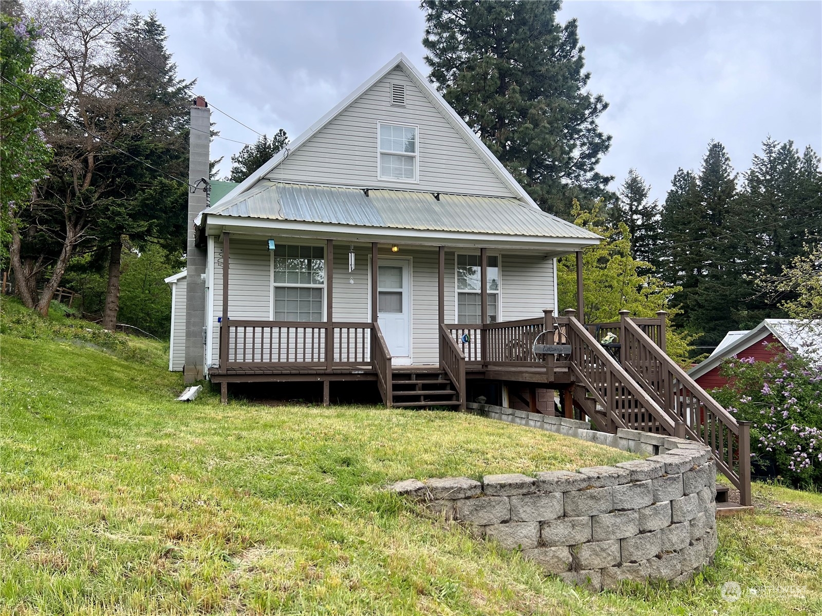 403 S 7th Street