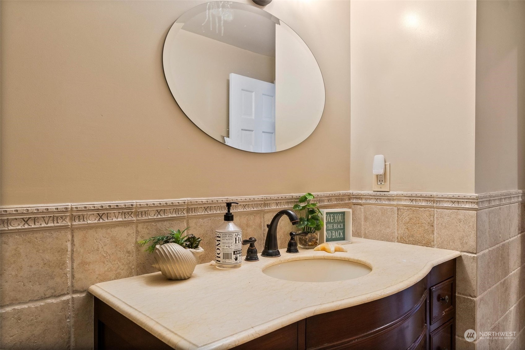 2200 Alki Avenue SW Unit: 201