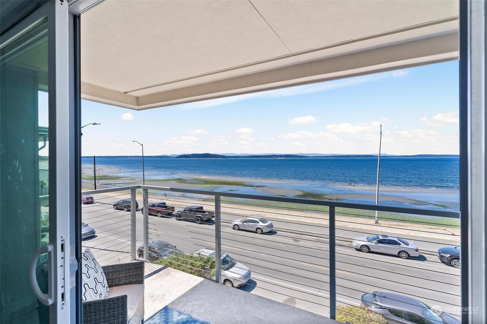 2200 Alki Avenue SW Unit: 201