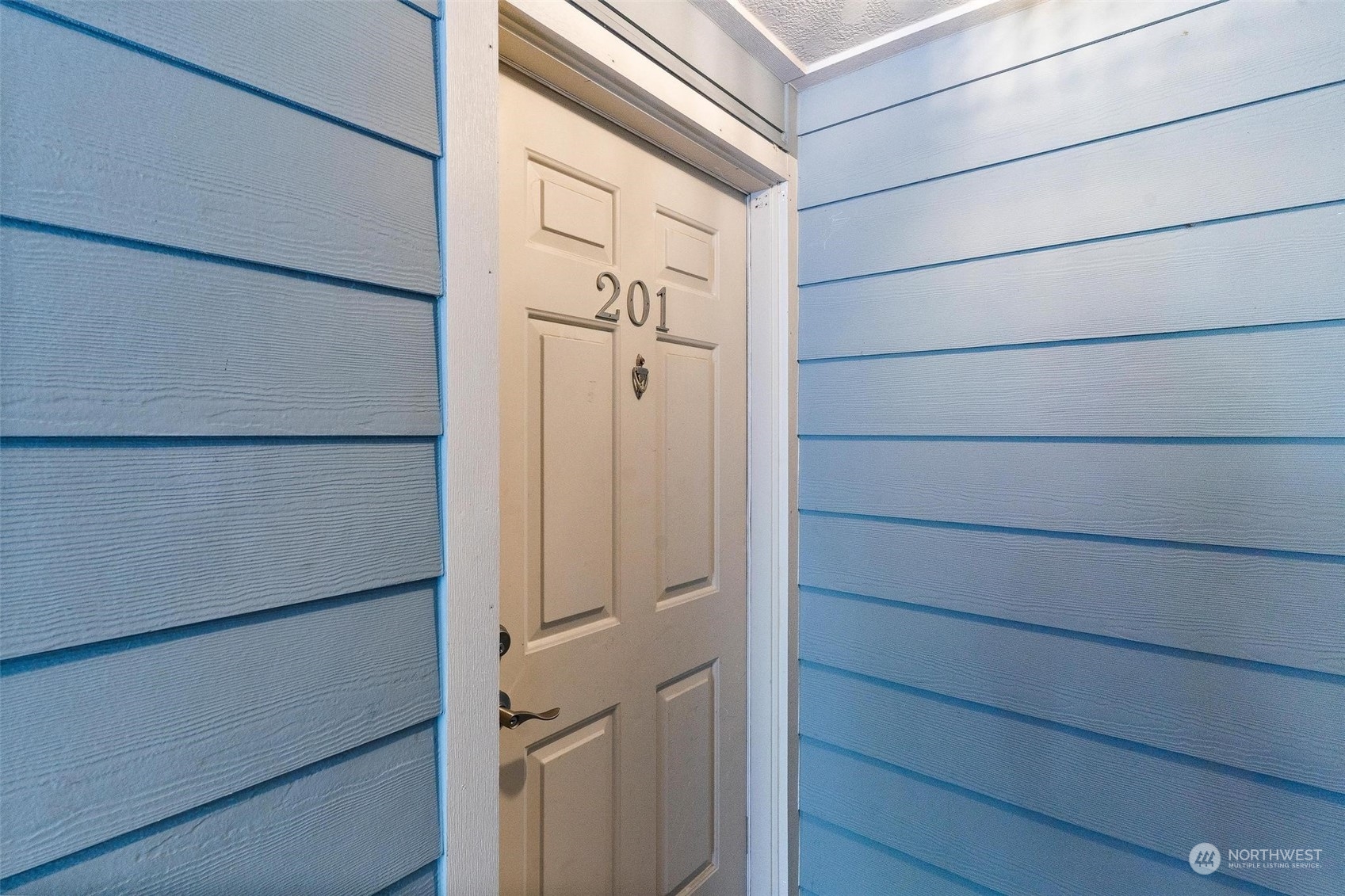 2200 Alki Avenue SW Unit: 201
