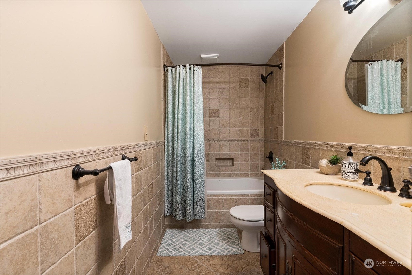2200 Alki Avenue SW Unit: 201