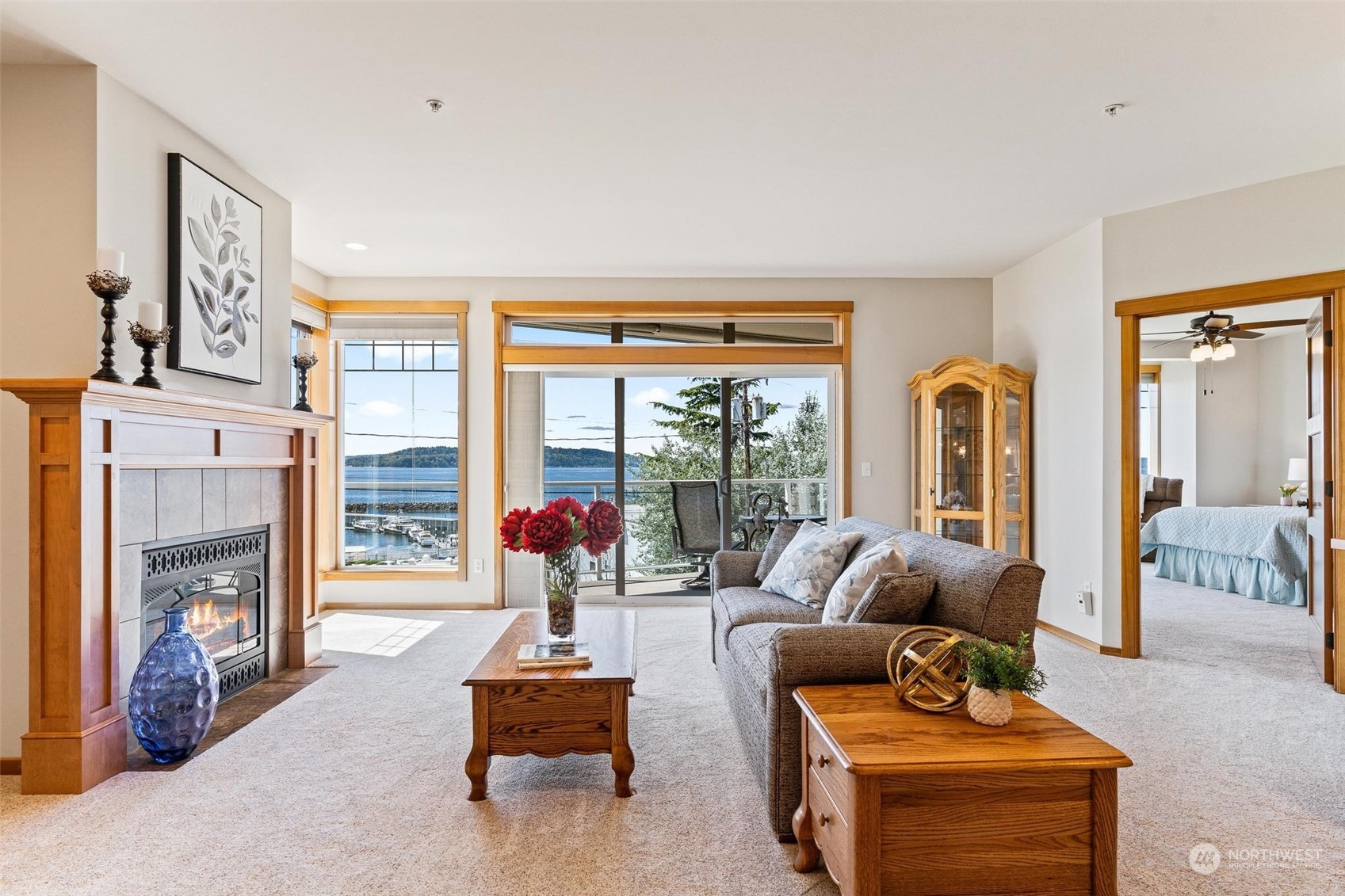 22226 Cliff Avenue S Unit: 204