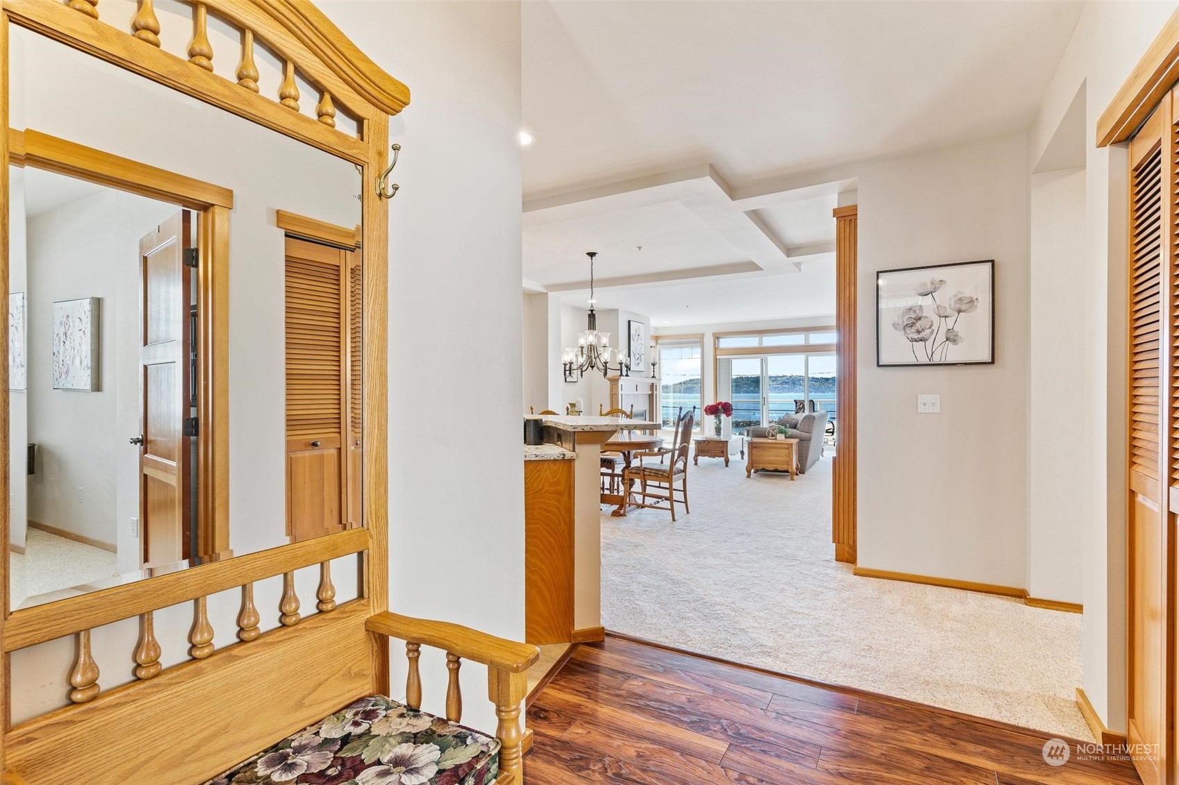 22226 Cliff Avenue S Unit: 204