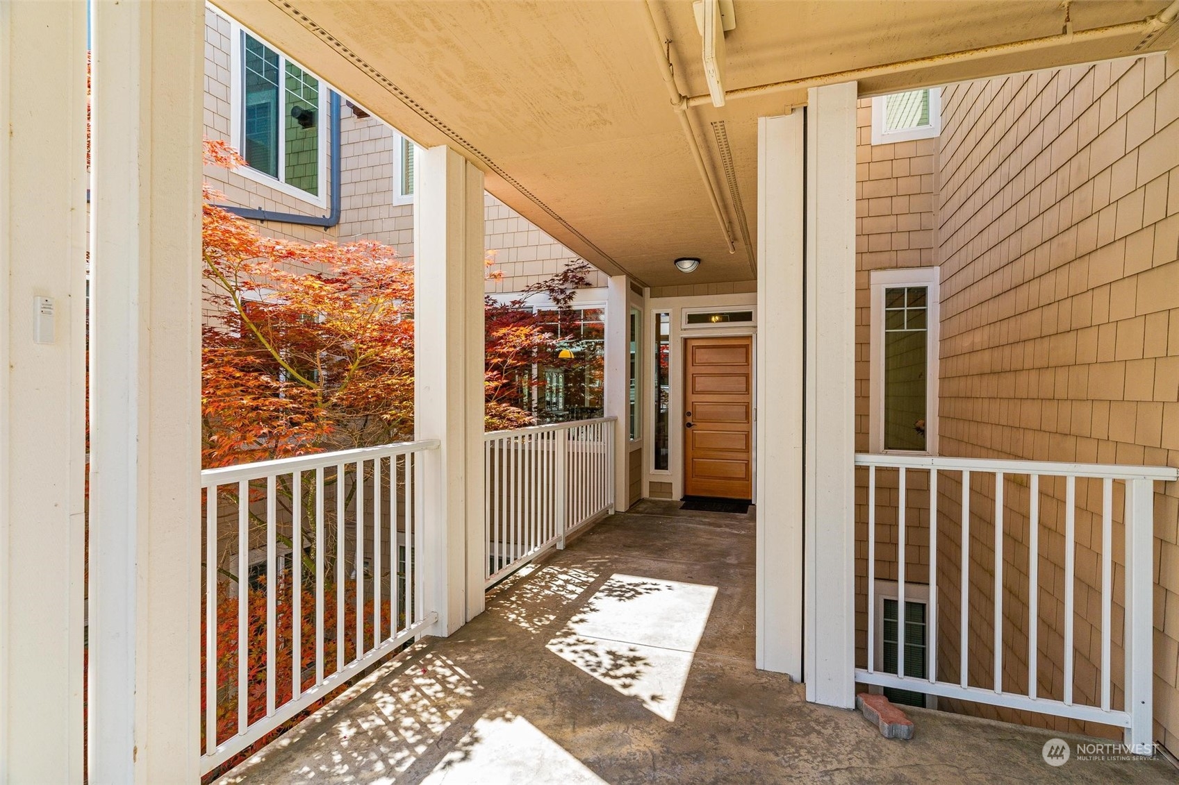 22226 Cliff Avenue S Unit: 204