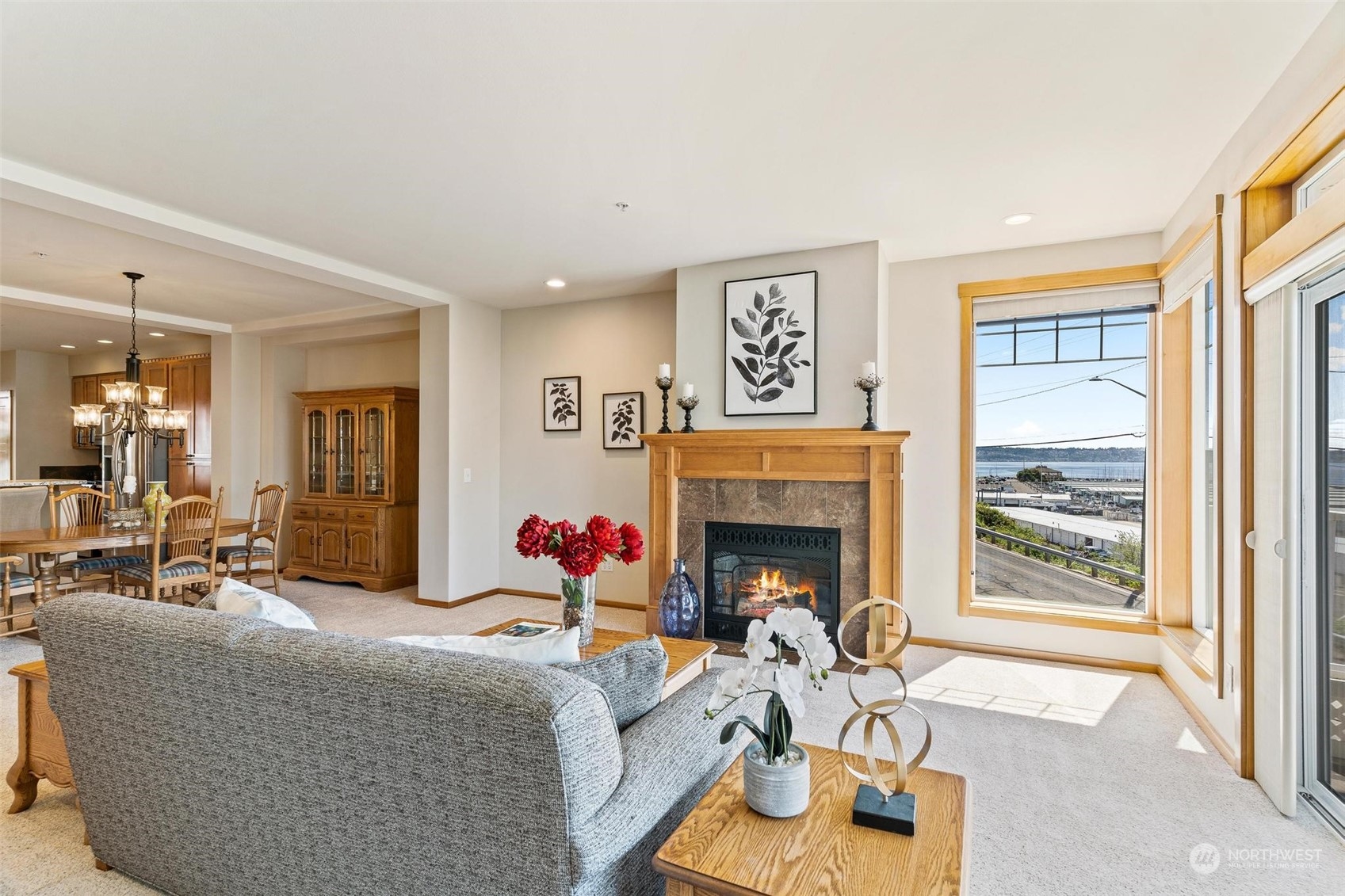 22226 Cliff Avenue S Unit: 204