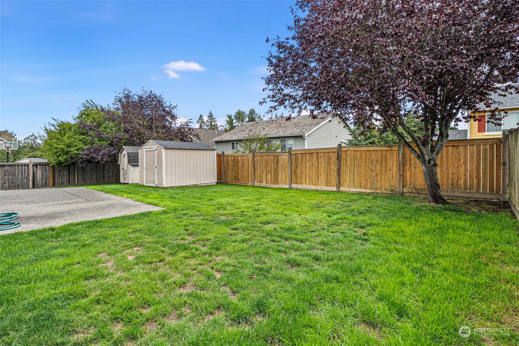 4013 Broadmoor Drive NE