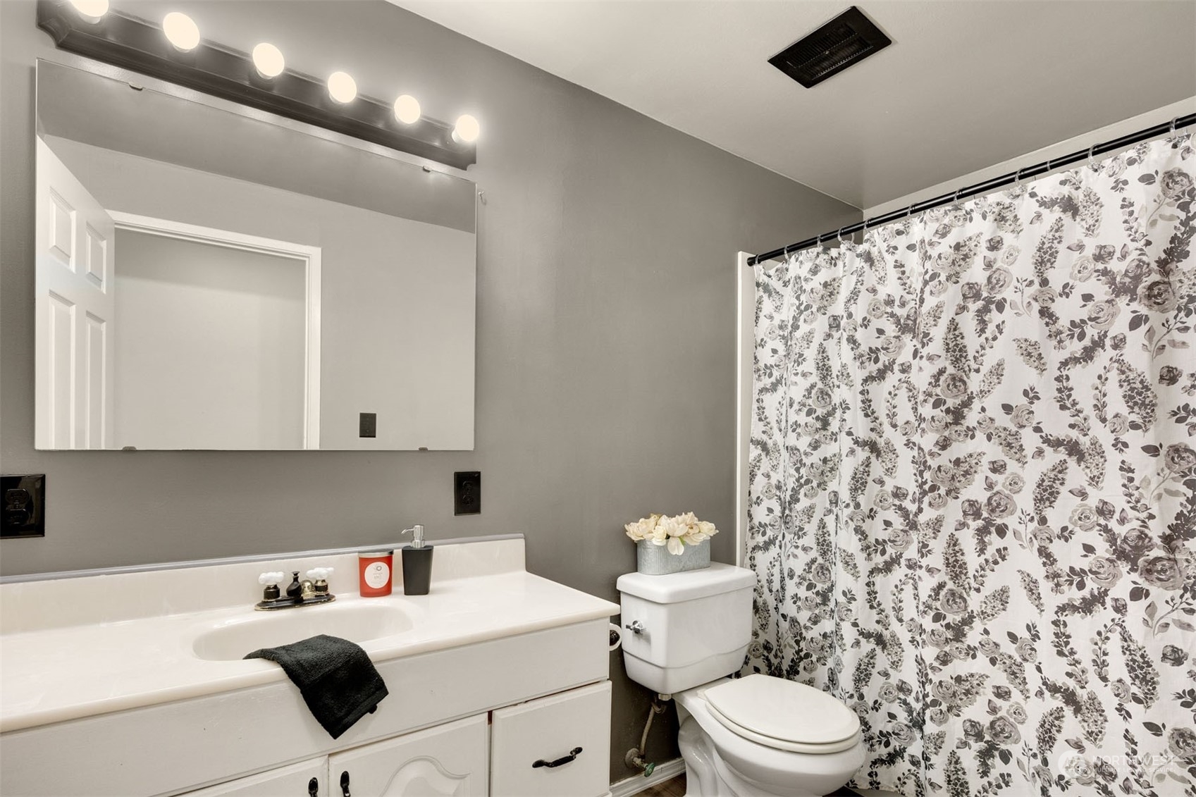 10210 SE 239th Street Unit: 7