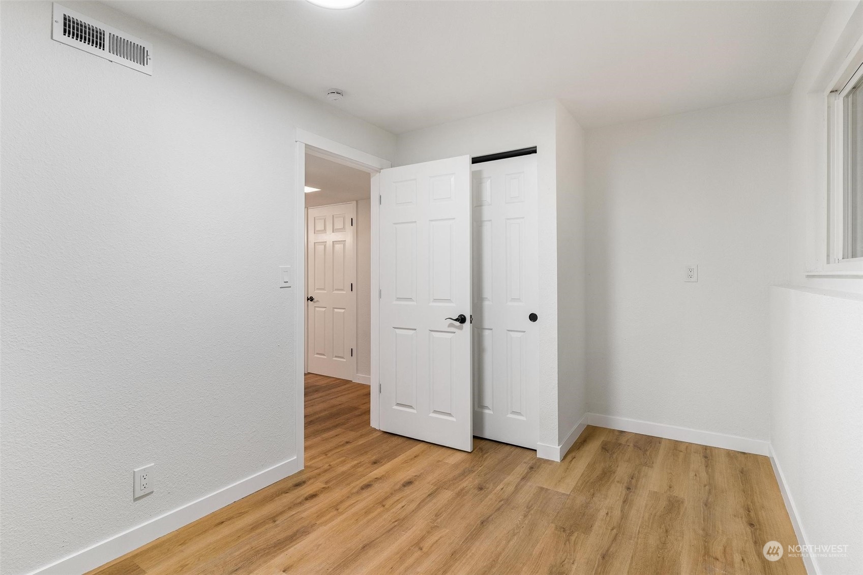 6209 Maple View Drive