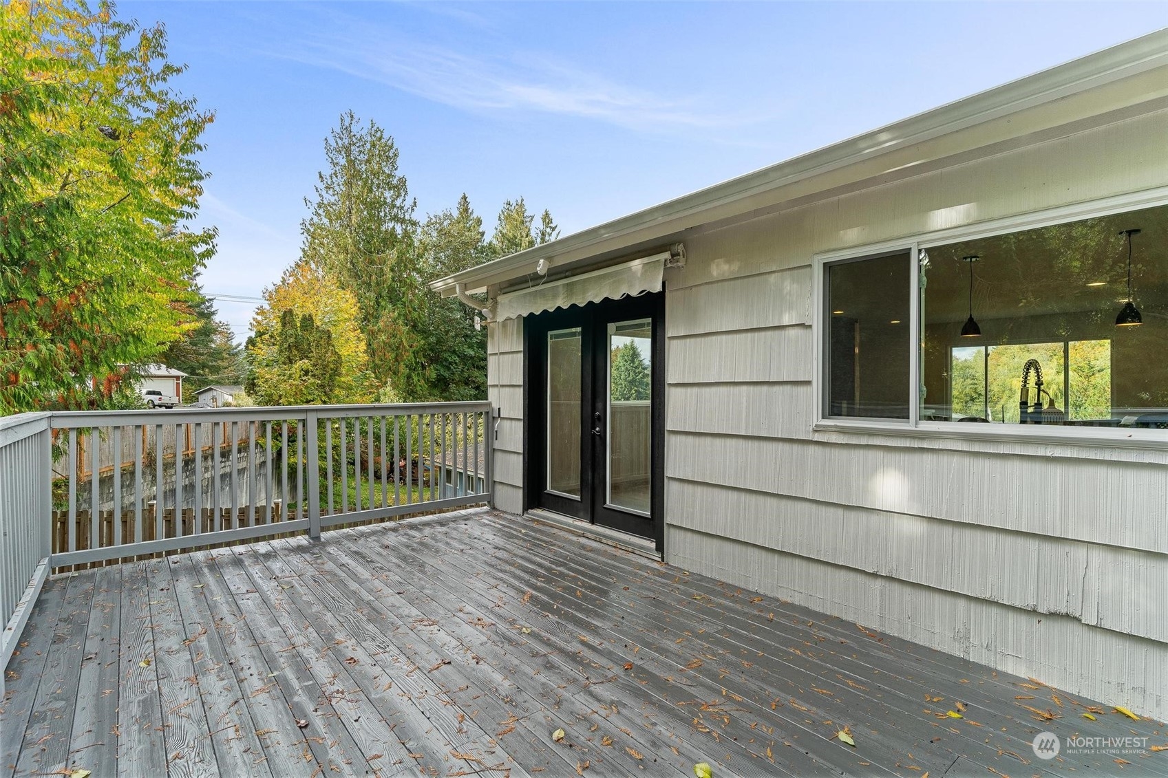 6209 Maple View Drive