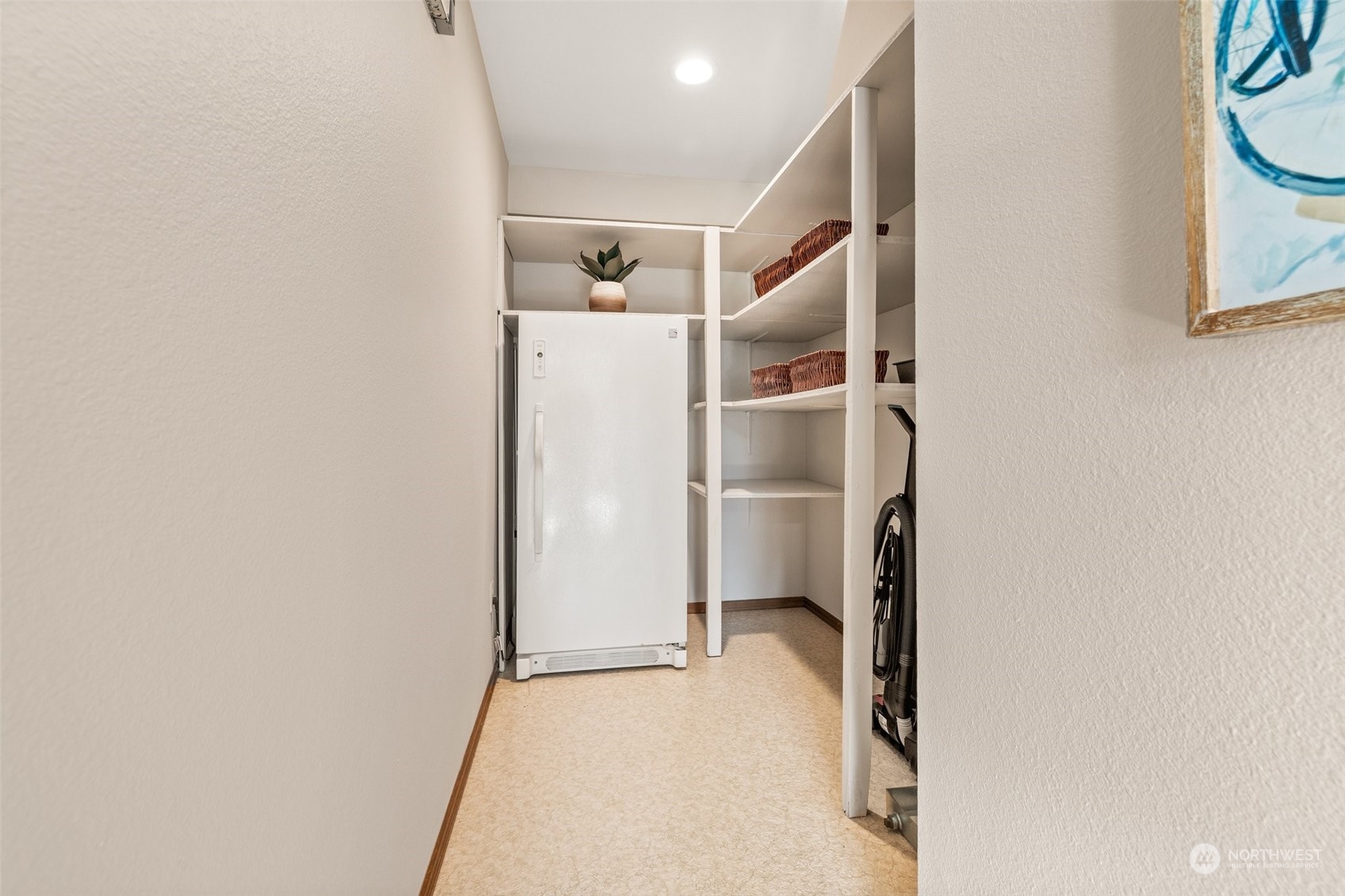 702 S 281st Street Unit: 201