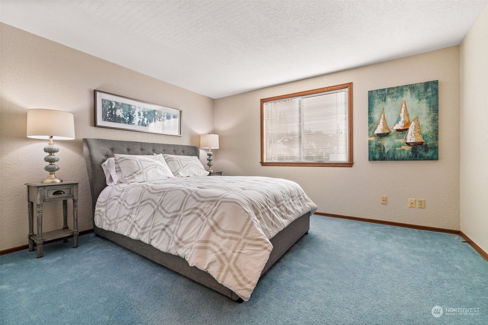 702 S 281st Street Unit: 201