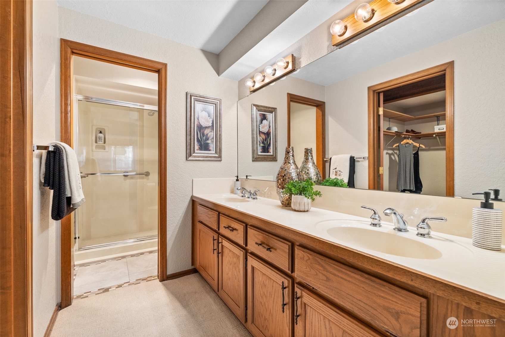 702 S 281st Street Unit: 201
