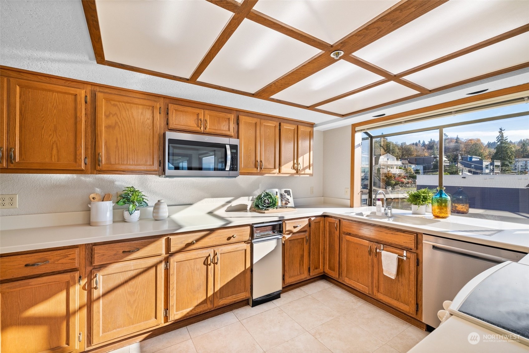 702 S 281st Street Unit: 201