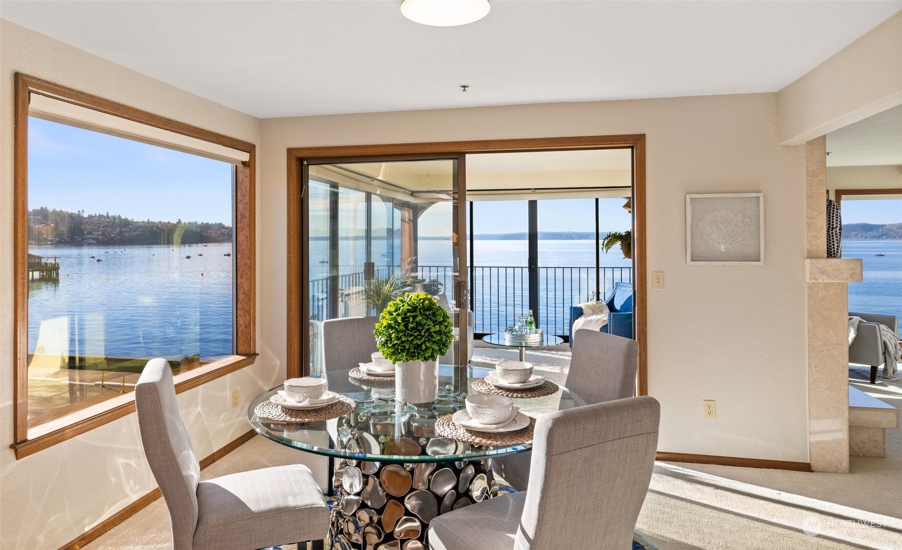 702 S 281st Street Unit: 201