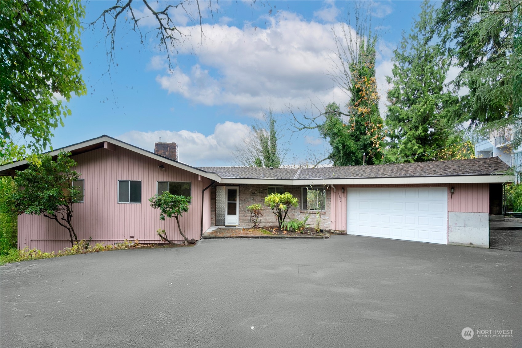 11720 SE 77th Place