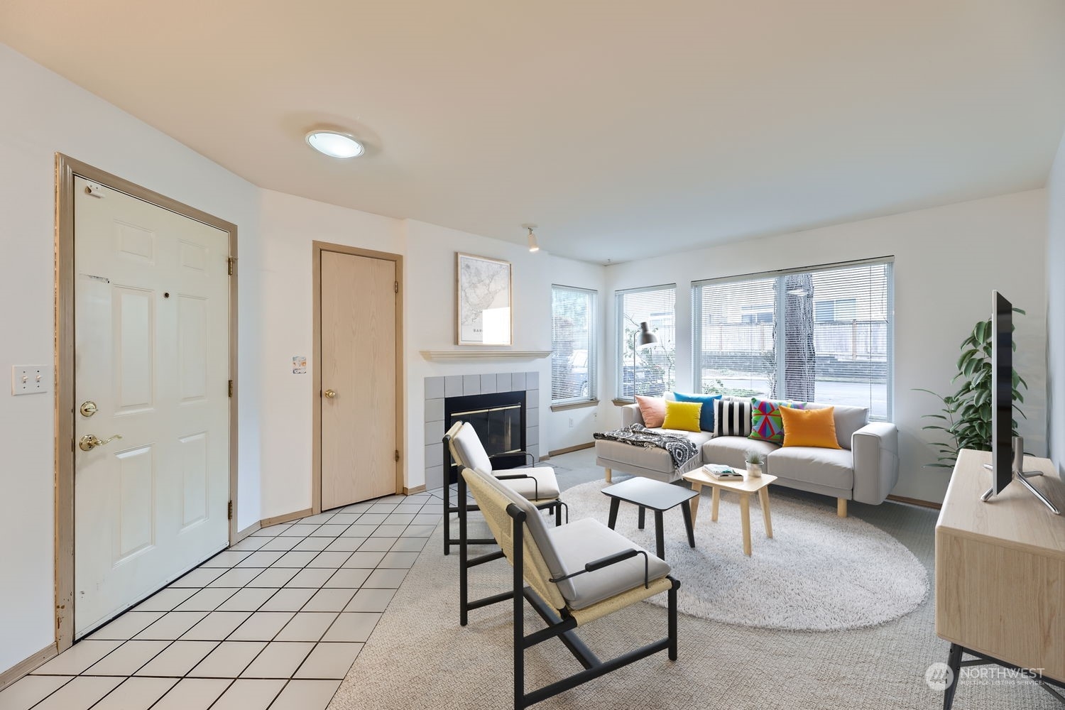 9210 Market Place Unit: M103