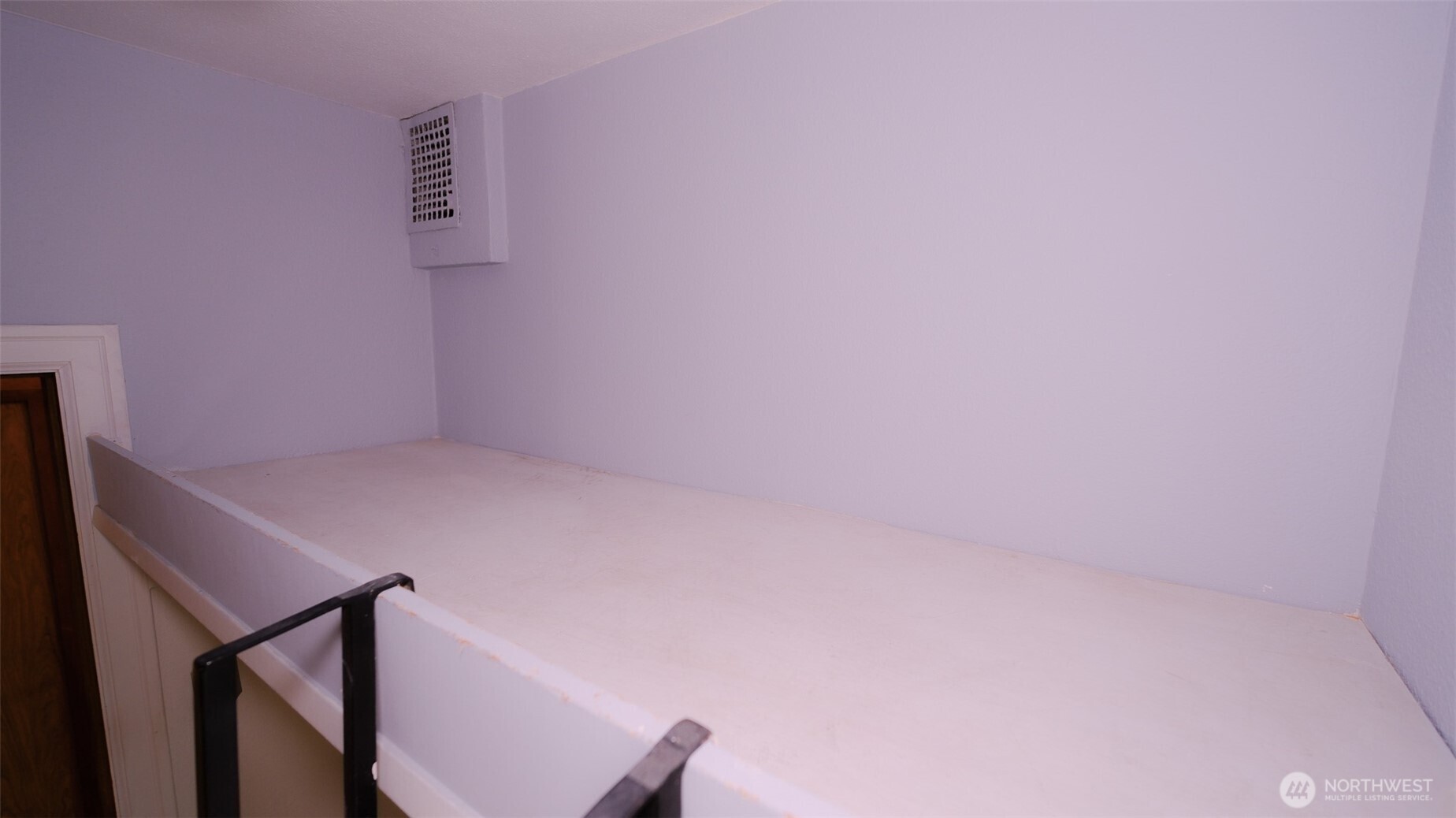 519 W Roy Street Unit: 107