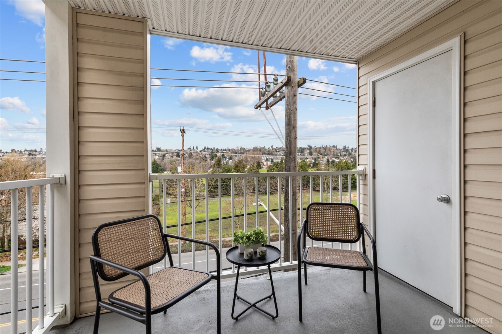 2530 15th Avenue W Unit: 407