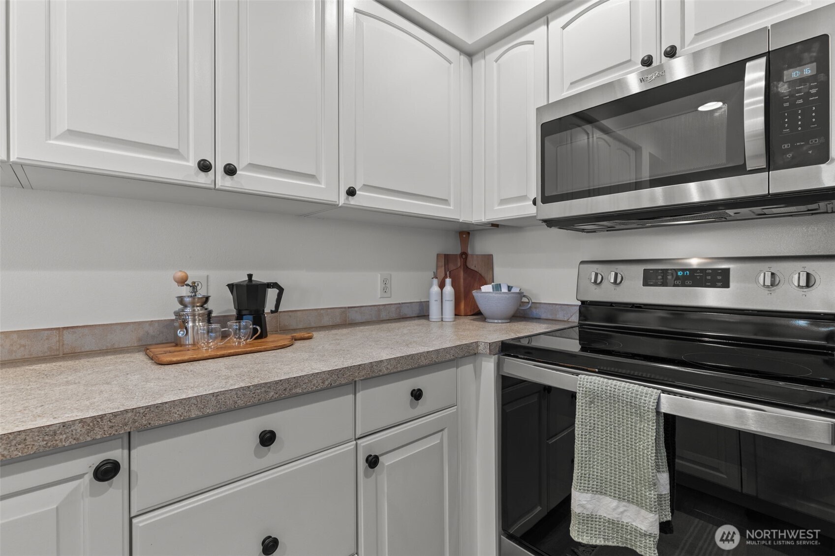 2530 15th Avenue W Unit: 407
