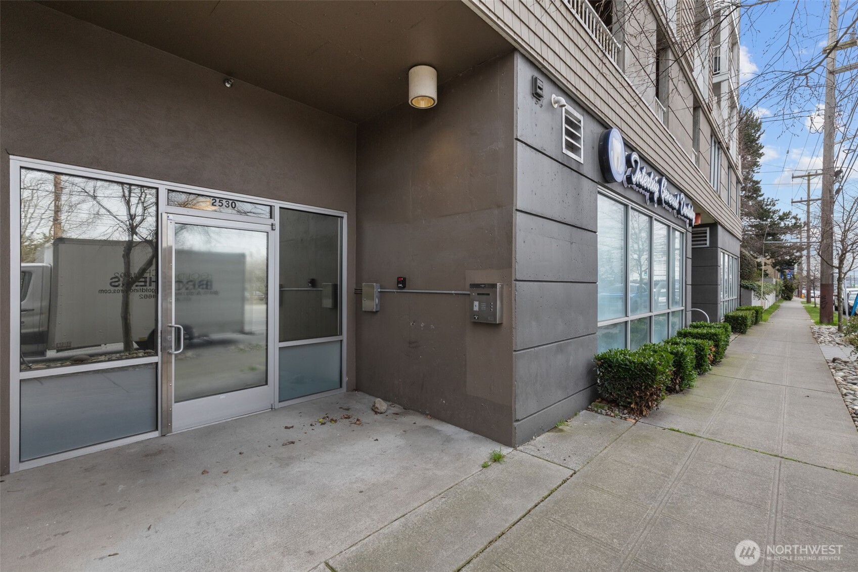 2530 15th Avenue W Unit: 407