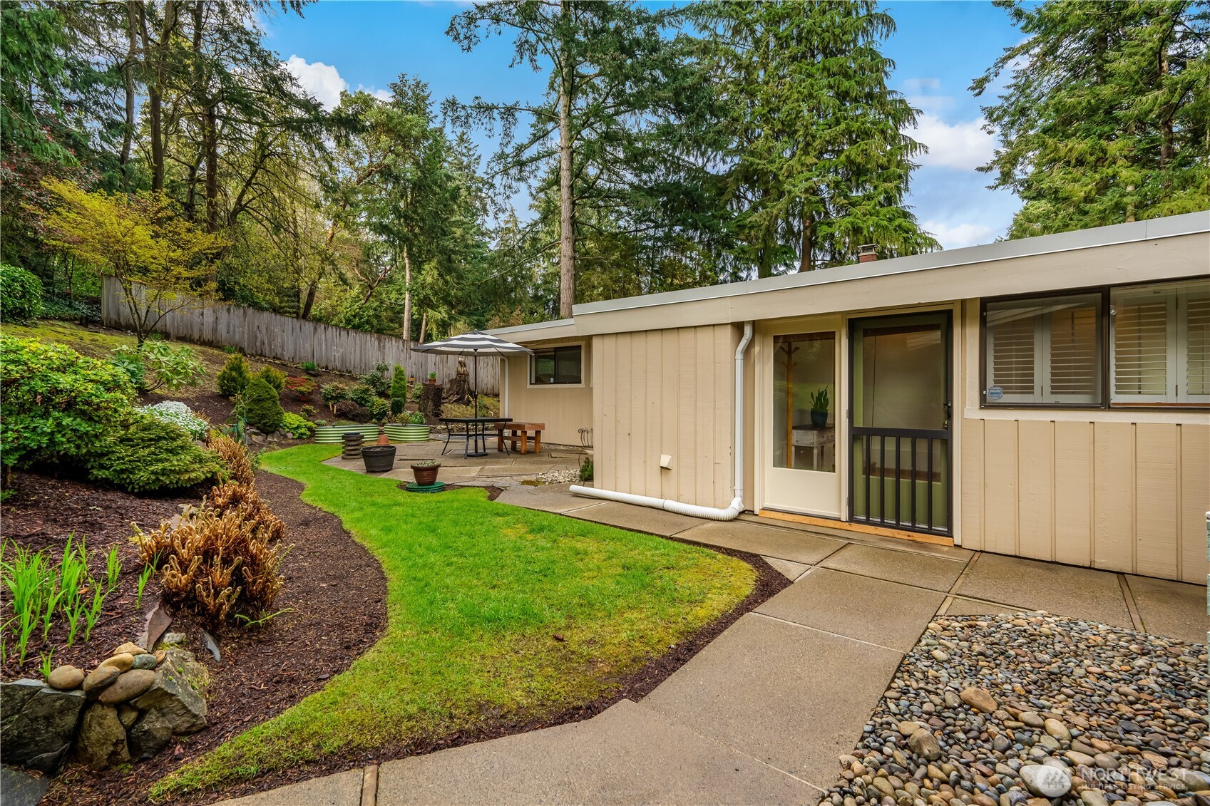 20645 Marine View Drive SW