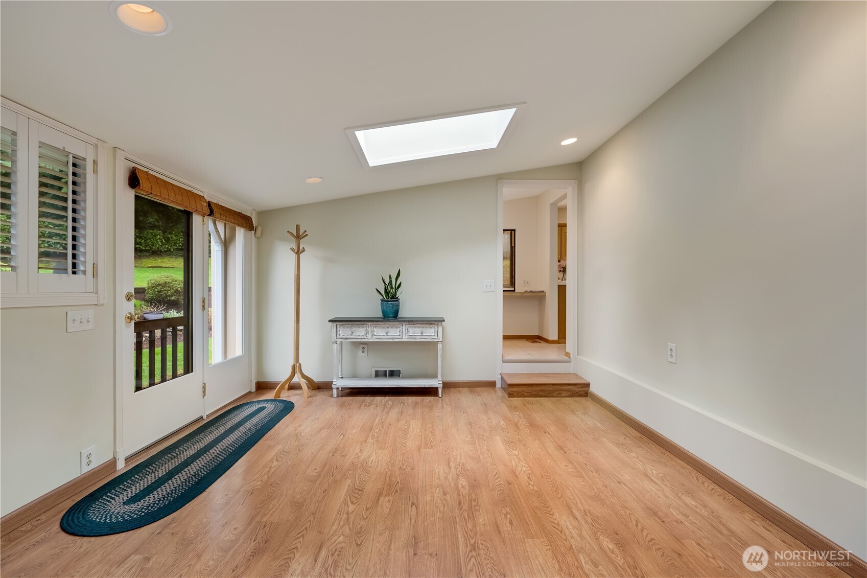 20645 Marine View Drive SW