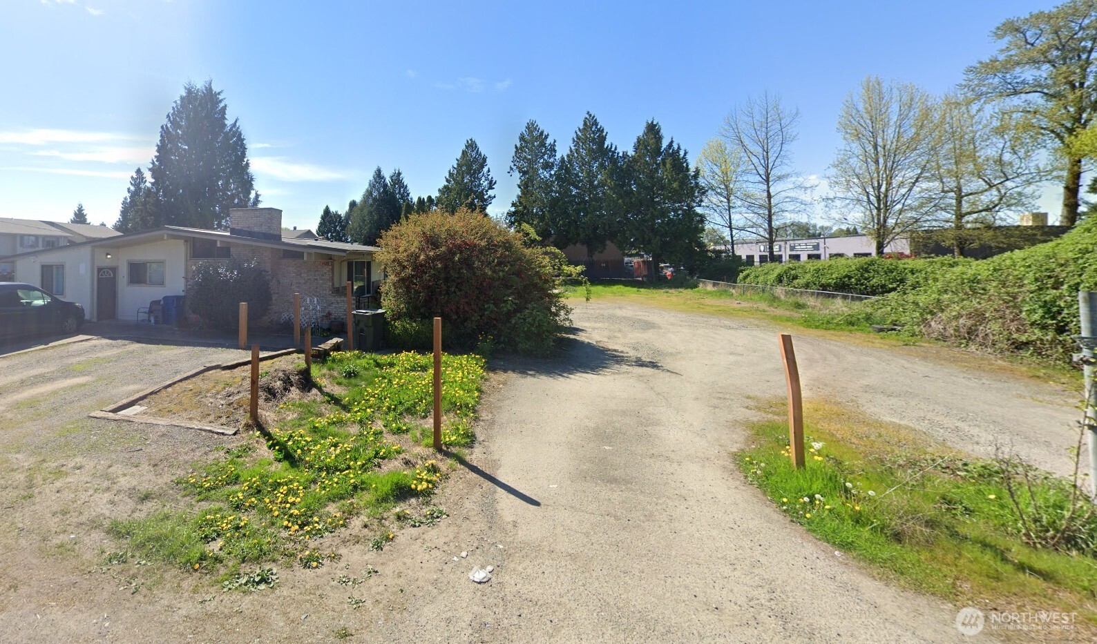 1529 Maple Lane Unit: L2-4
