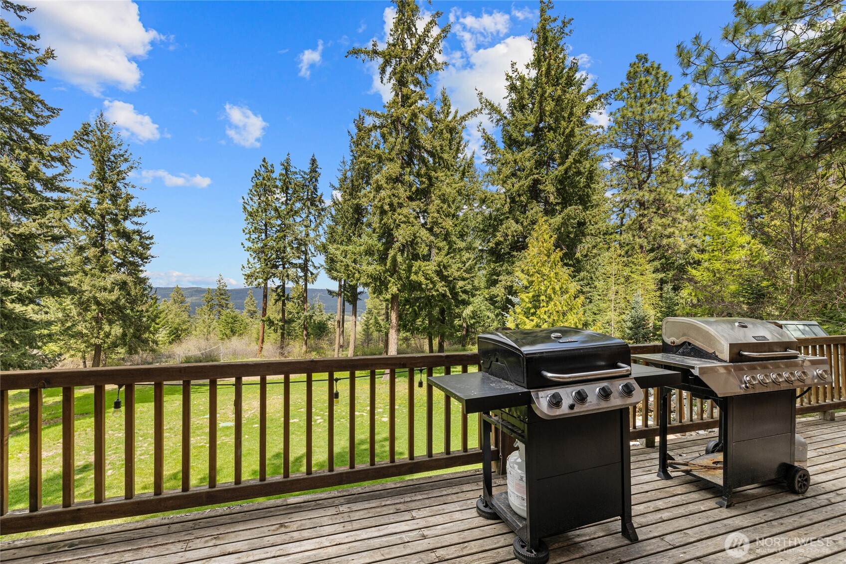 8607 Upper Peoh Point Road