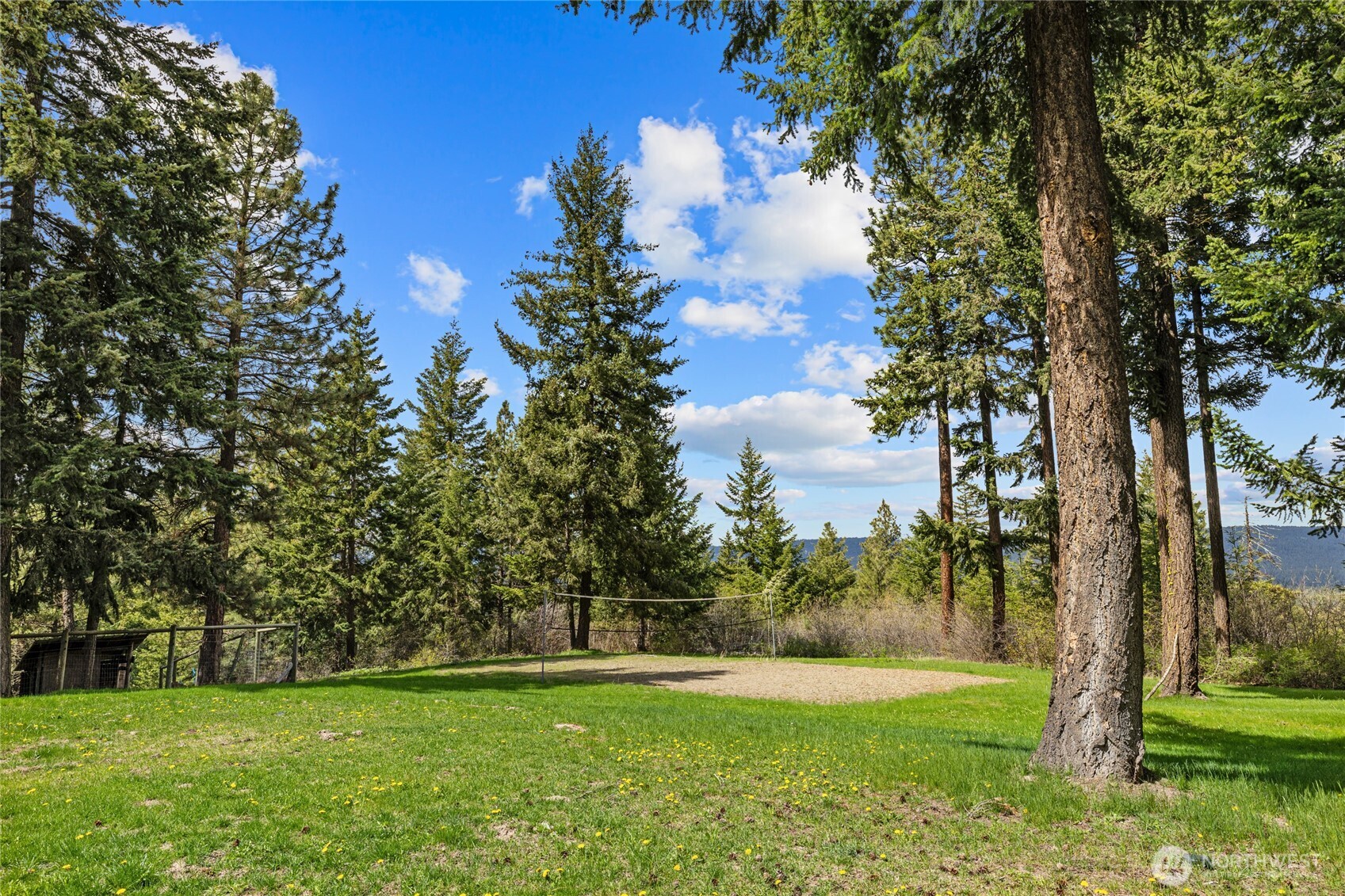 8607 Upper Peoh Point Road