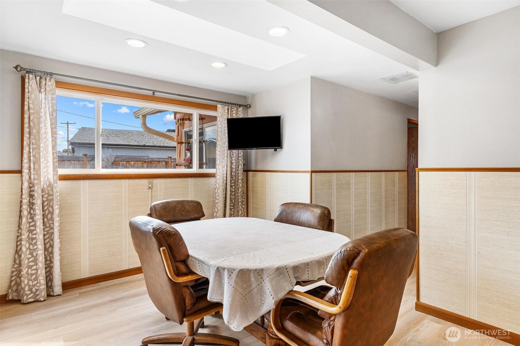 14011 Golden Given Road E