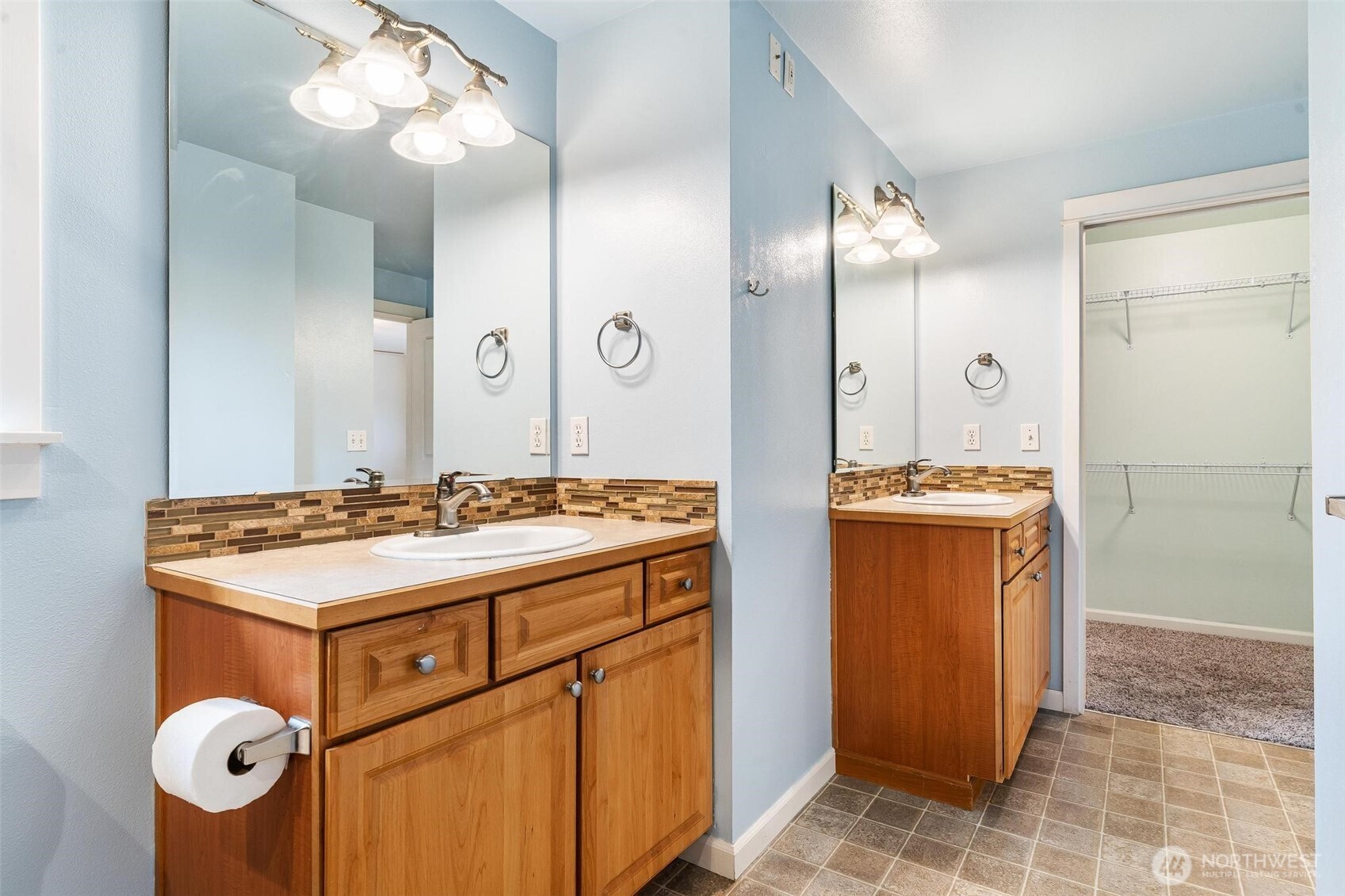 10700 260th Street Unit: M101