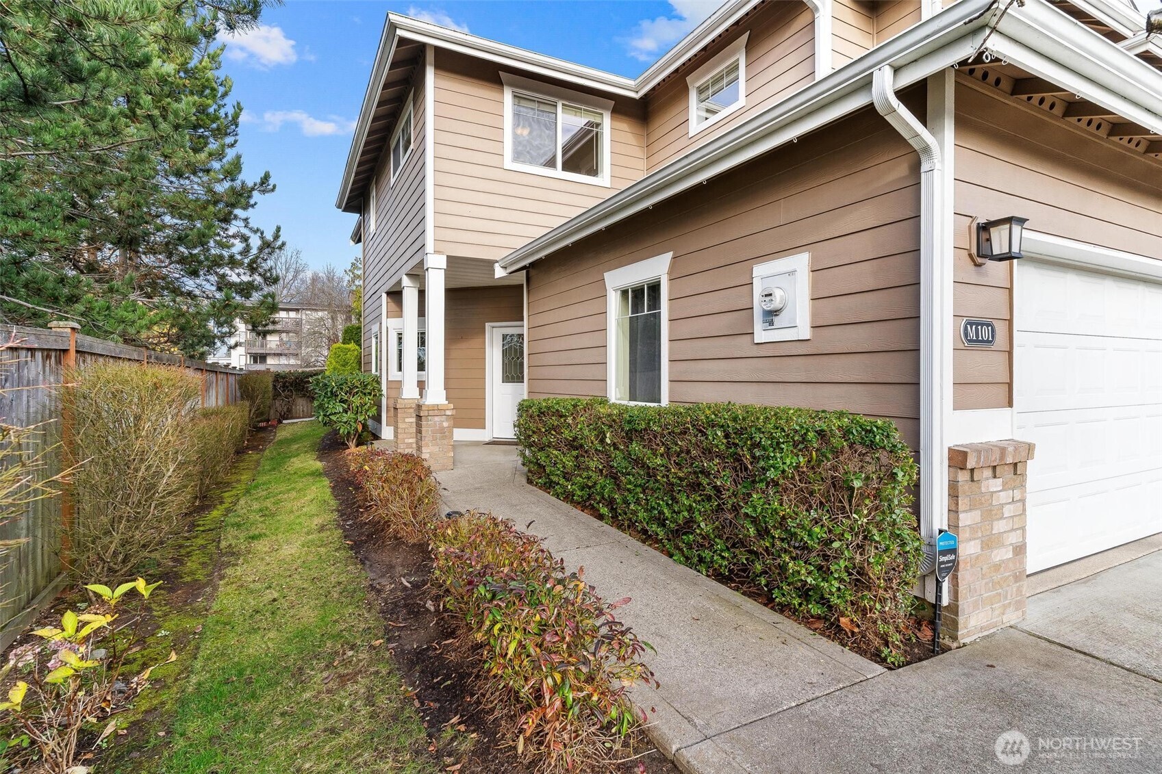 10700 260th Street Unit: M101