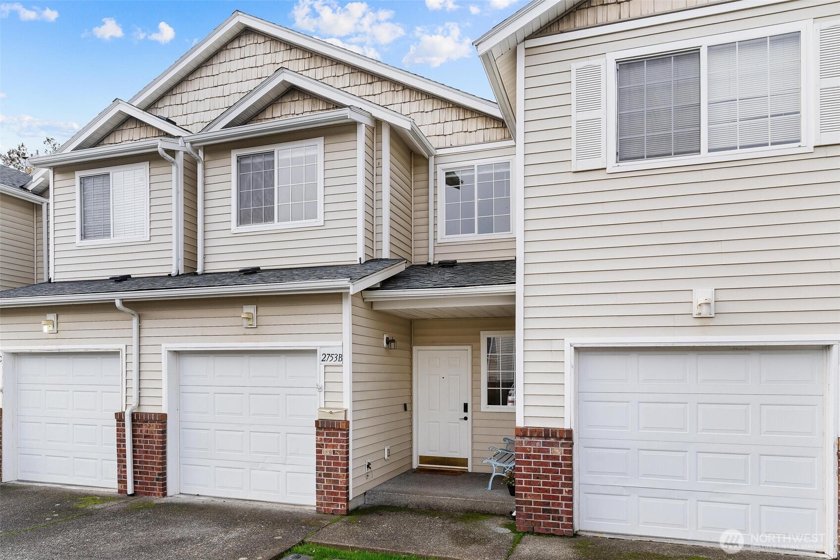 2753 Diamond Loop Unit: 9B