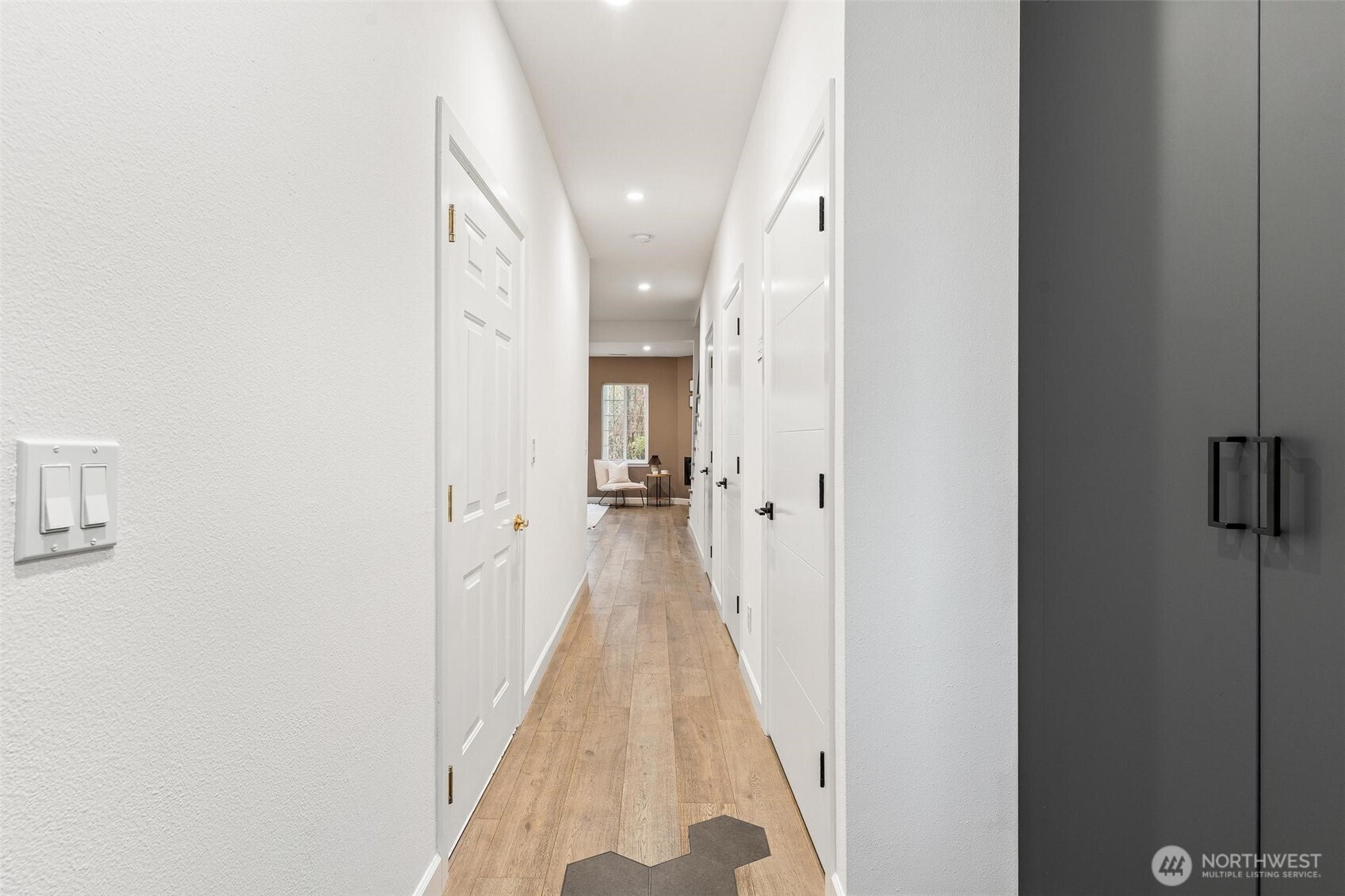 2753 Diamond Loop Unit: 9B