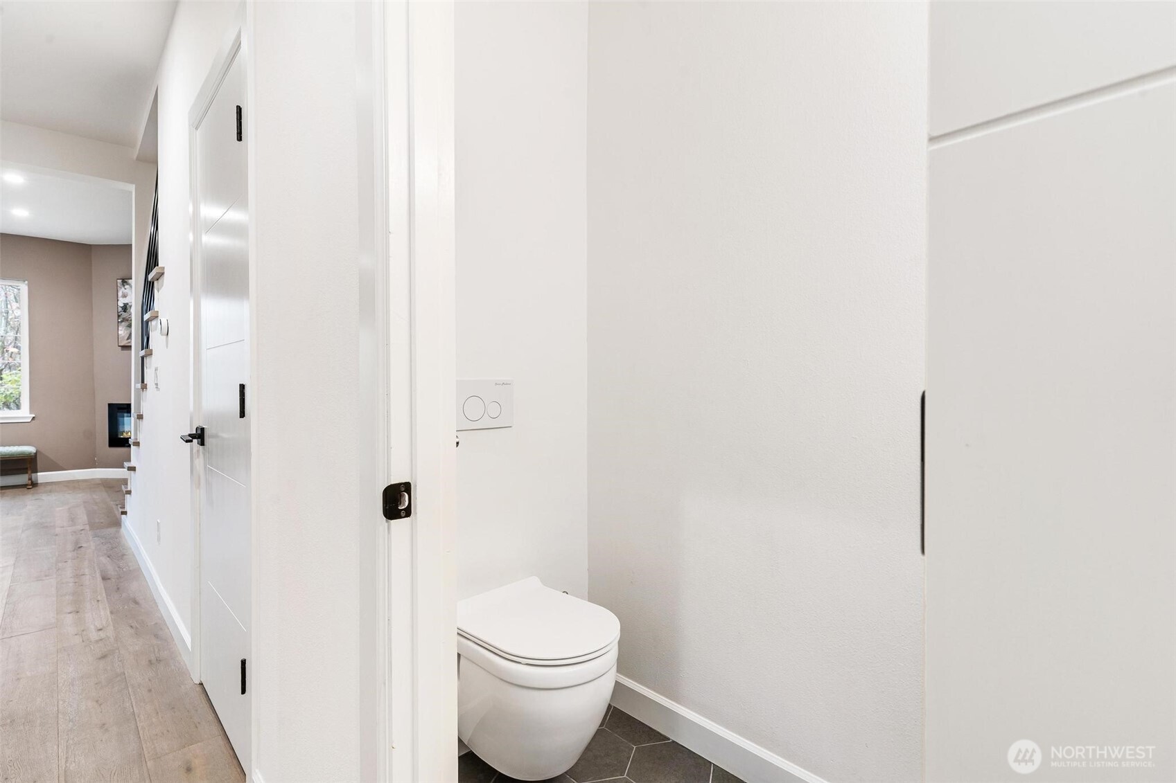 2753 Diamond Loop Unit: 9B