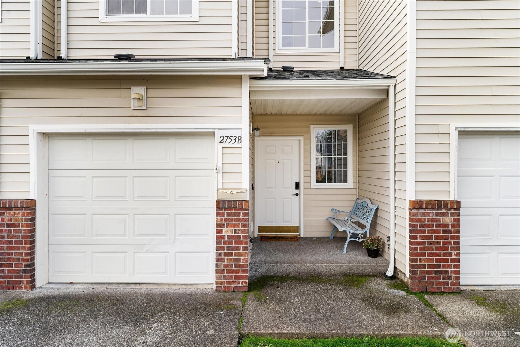 2753 Diamond Loop Unit: 9B