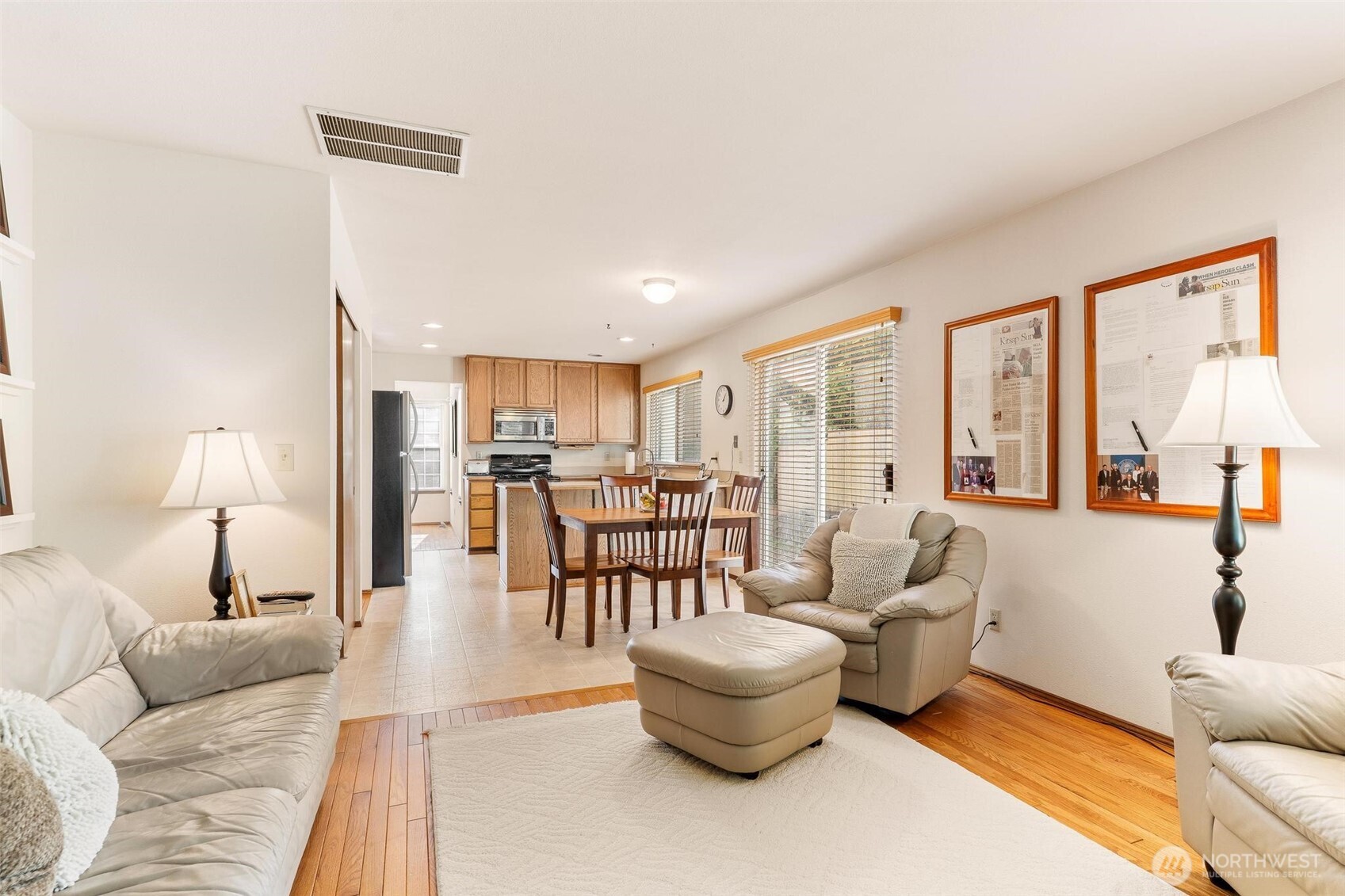 782 NW Apple Blossom Loop