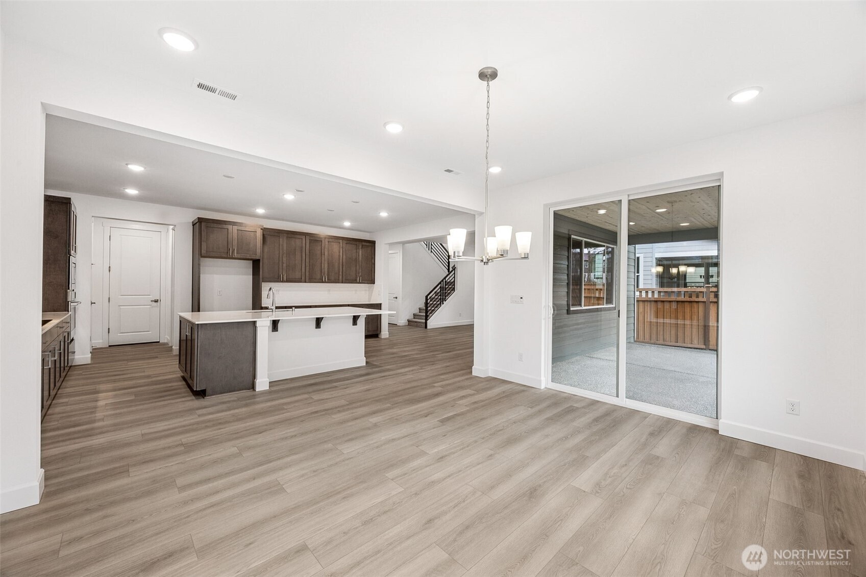 14546 203rd Avenue E Unit: 842