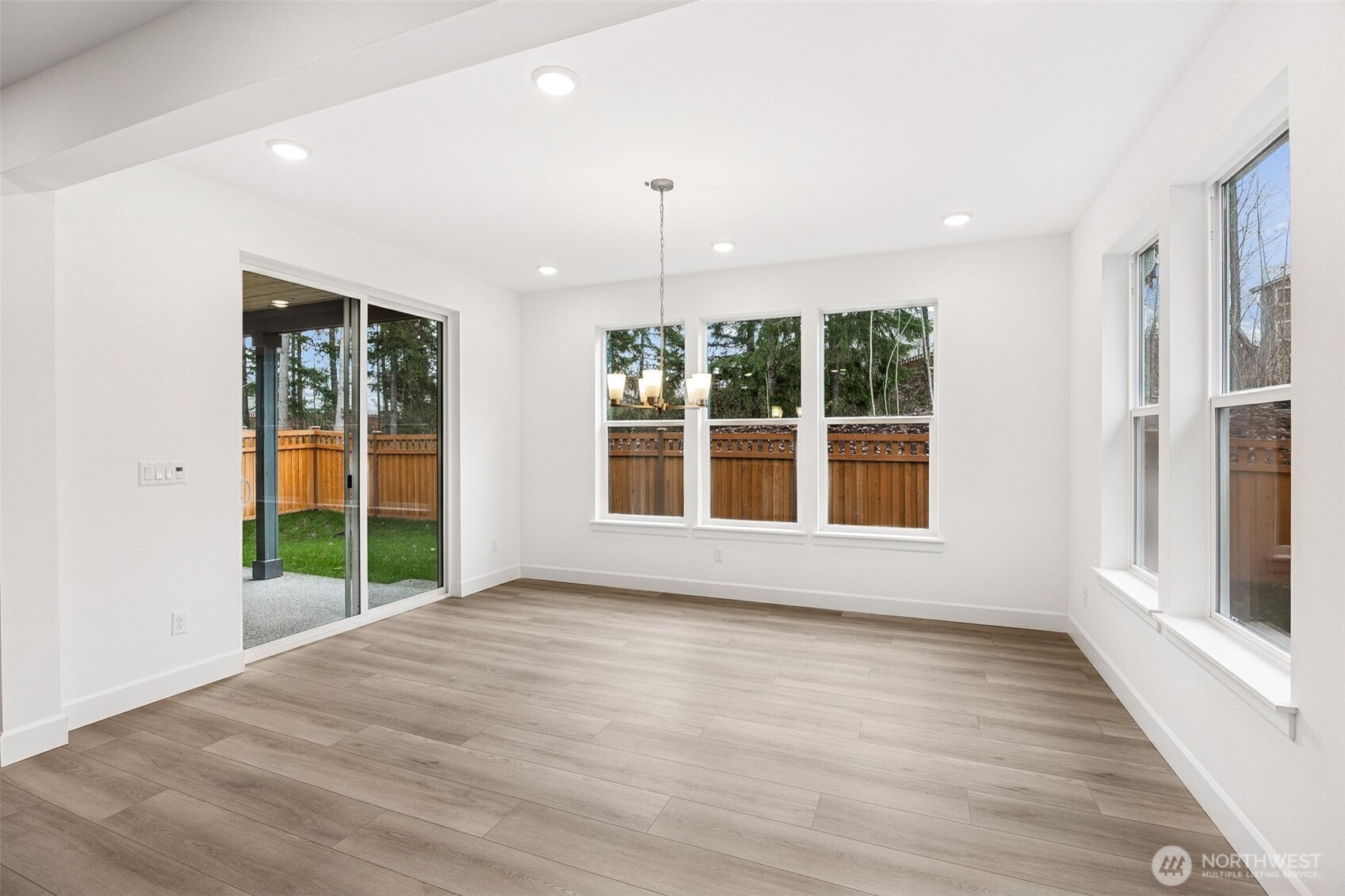 14546 203rd Avenue E Unit: 842