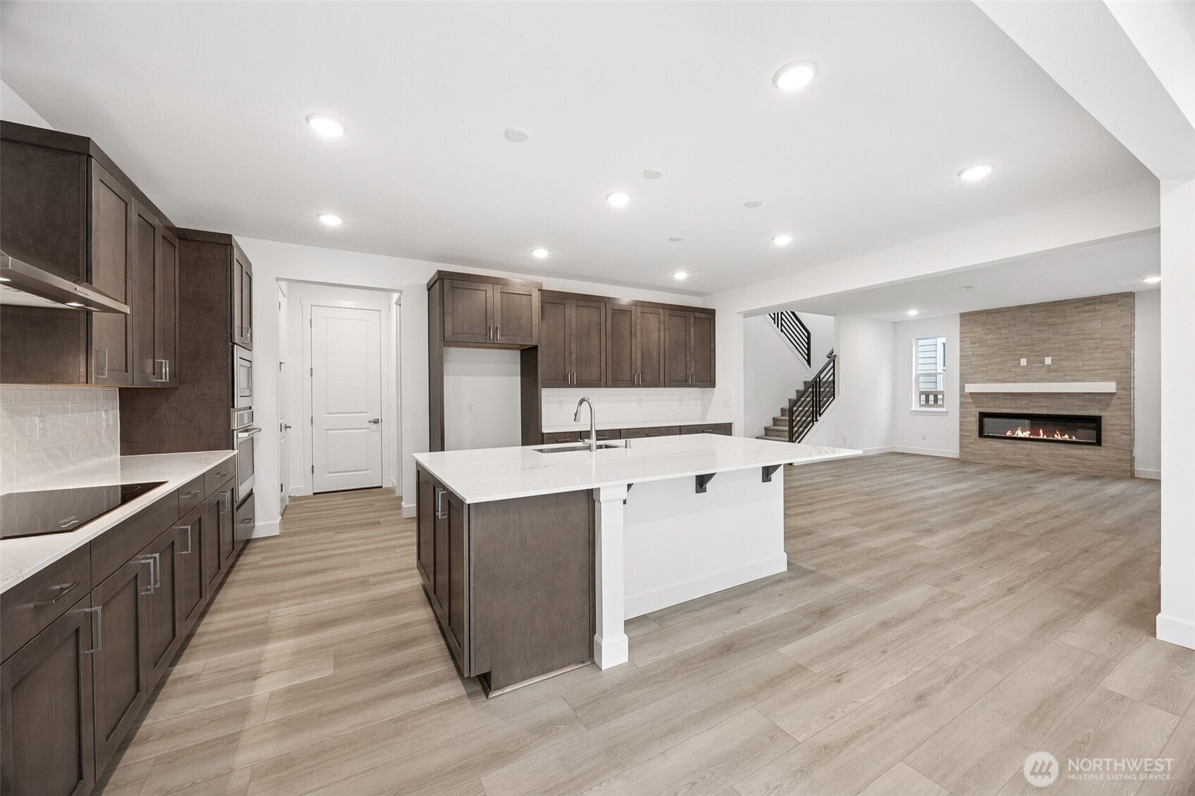 14546 203rd Avenue E Unit: 842