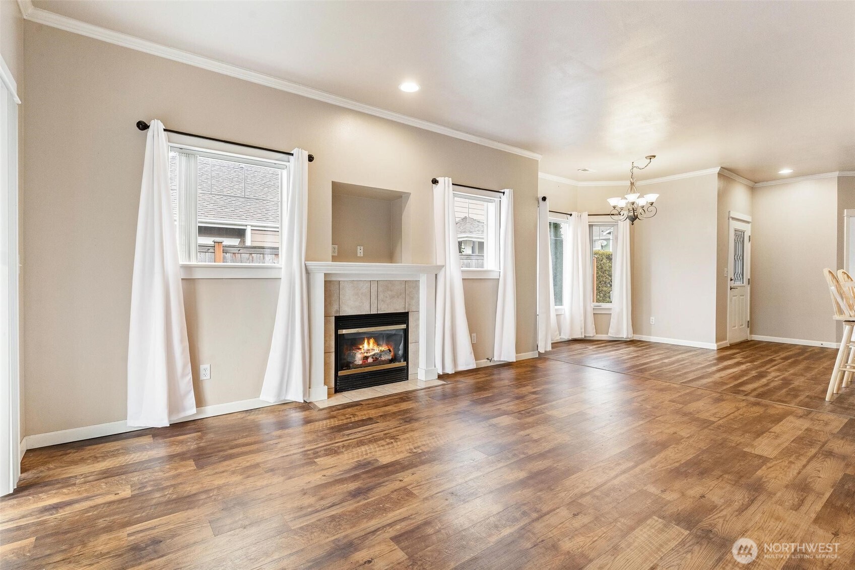 10700 SE 260th Unit: R104