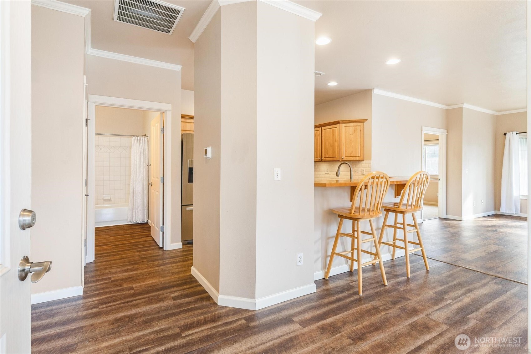 10700 SE 260th Unit: R104